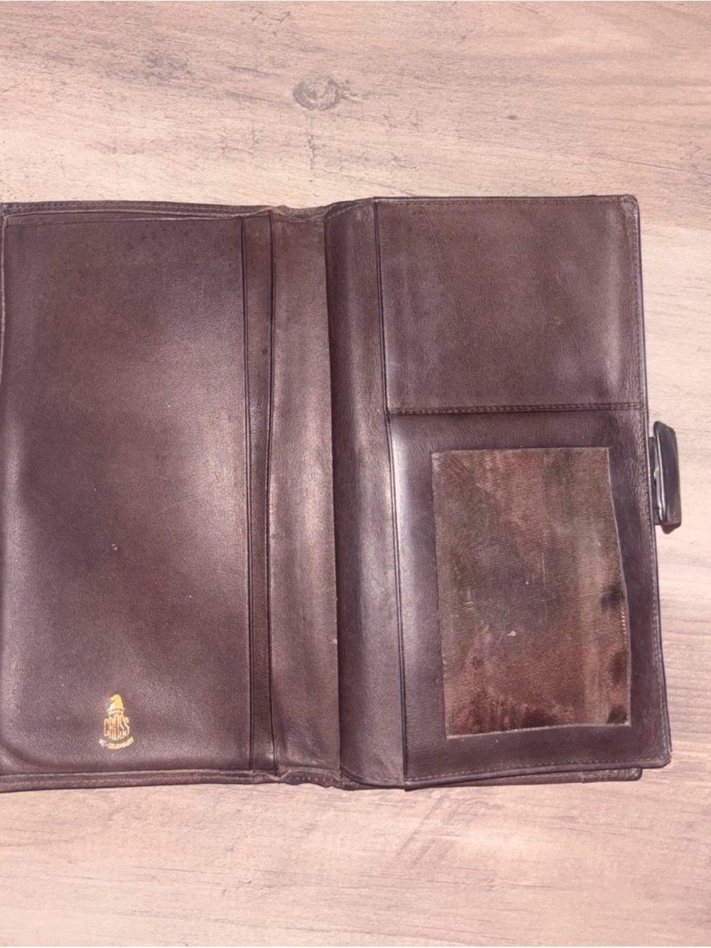 Men’s Brown Leather Organizer Wallet with ID Window